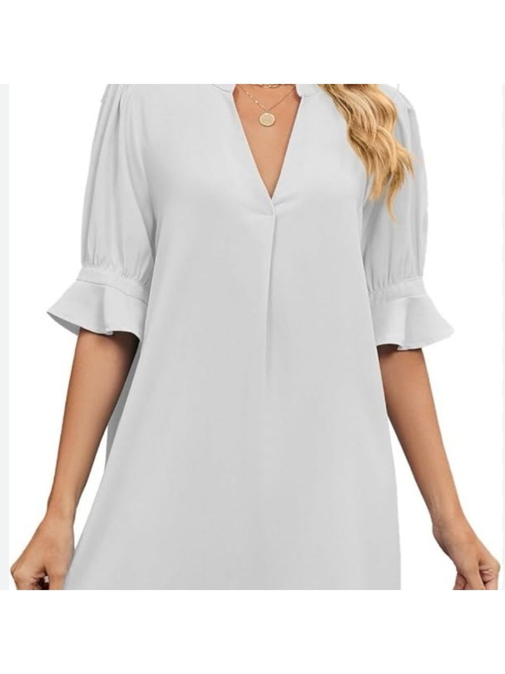 Famulily Ivory Women's V-neck half sleeve shirt dress. Size Medium. EUC